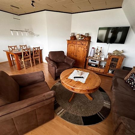Ferienwohnung Lara "Im Herzen Von Ostfriesland" Osteel エクステリア 写真