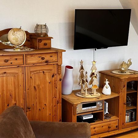 Ferienwohnung Lara "Im Herzen Von Ostfriesland" Osteel エクステリア 写真