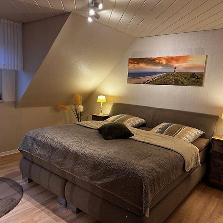 Ferienwohnung Lara "Im Herzen Von Ostfriesland" Osteel エクステリア 写真