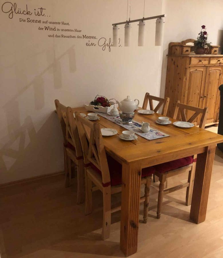 Ferienwohnung Lara "Im Herzen Von Ostfriesland" Osteel エクステリア 写真